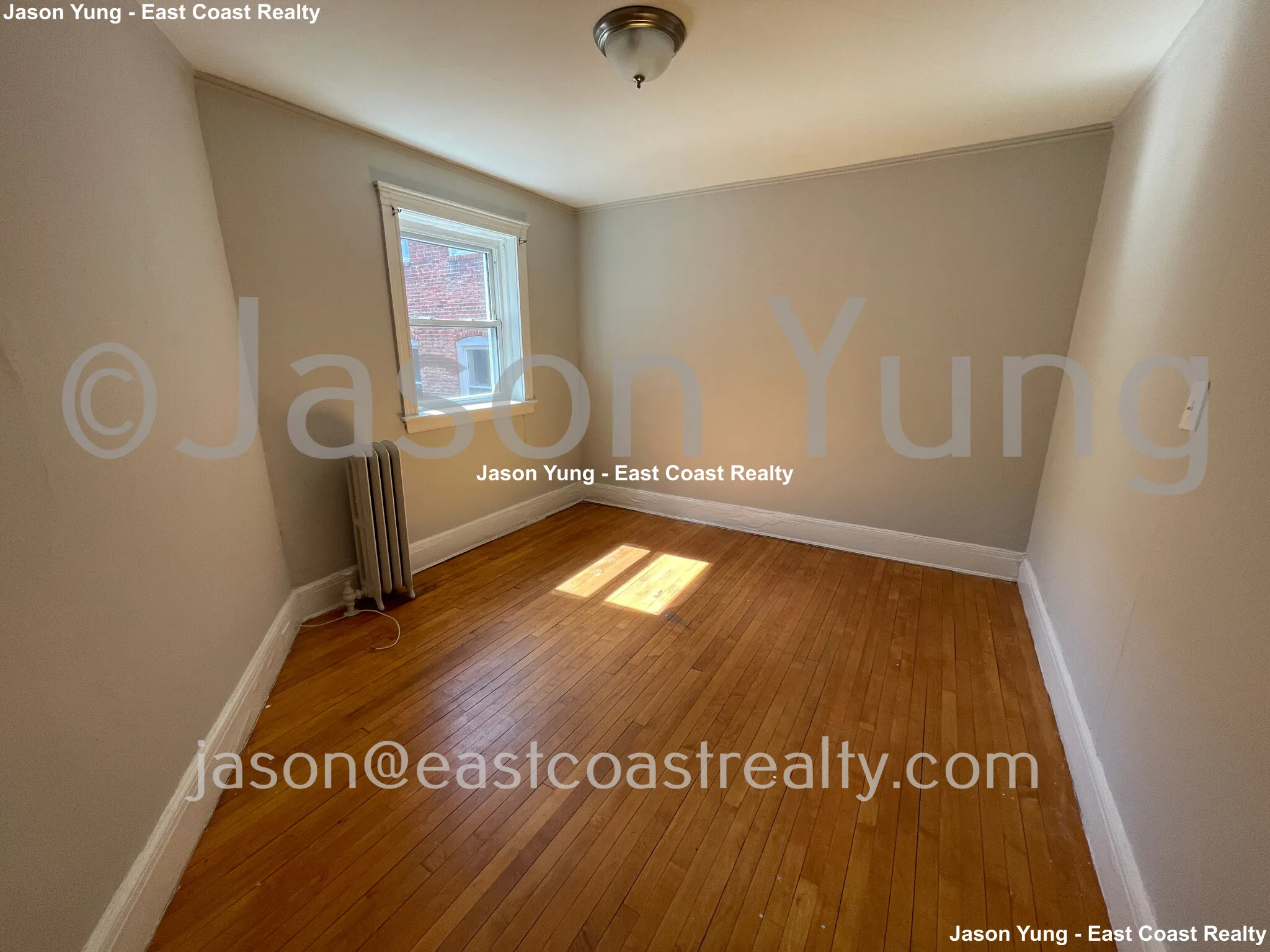 142 Davis Ave, Emerson Gardens