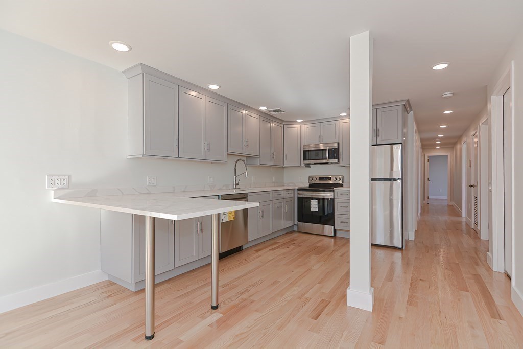 1674 Beacon St, Coolidge Corner