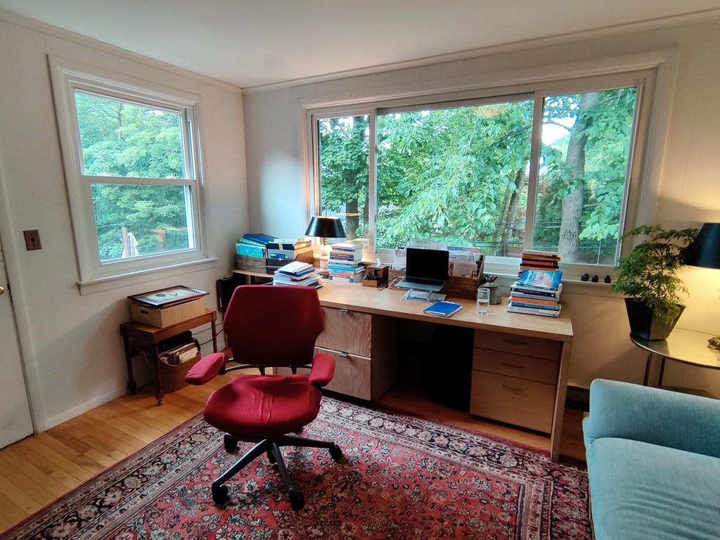 64 Gardner Rd, Coolidge Corner