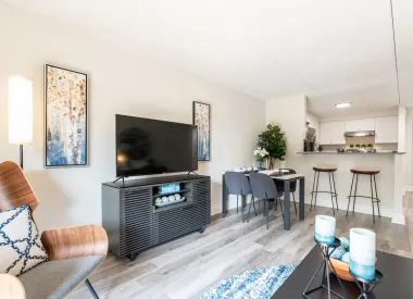 1037 Southern Artery, Quincy Center