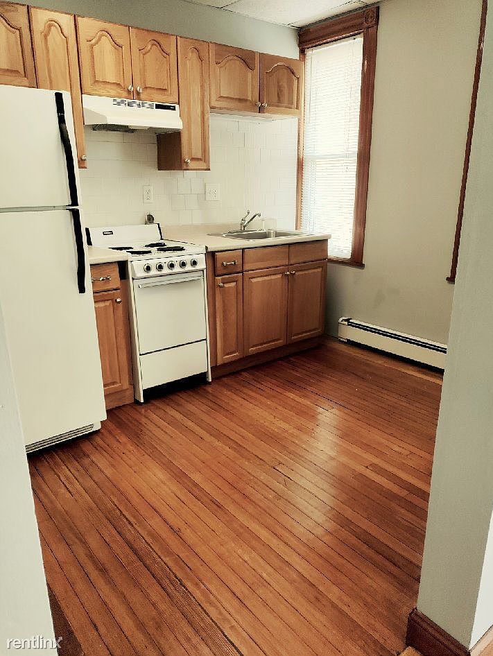 9 Magazine St, Central Square