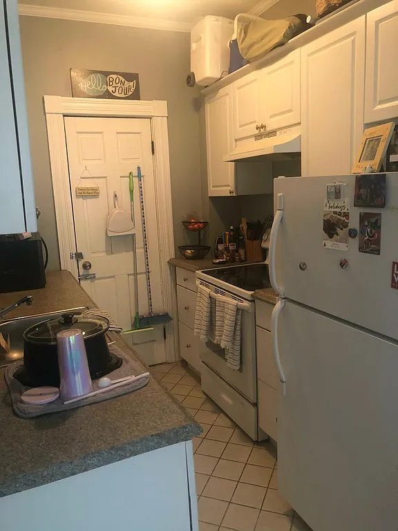 1637 Commonwealth Ave, Brighton