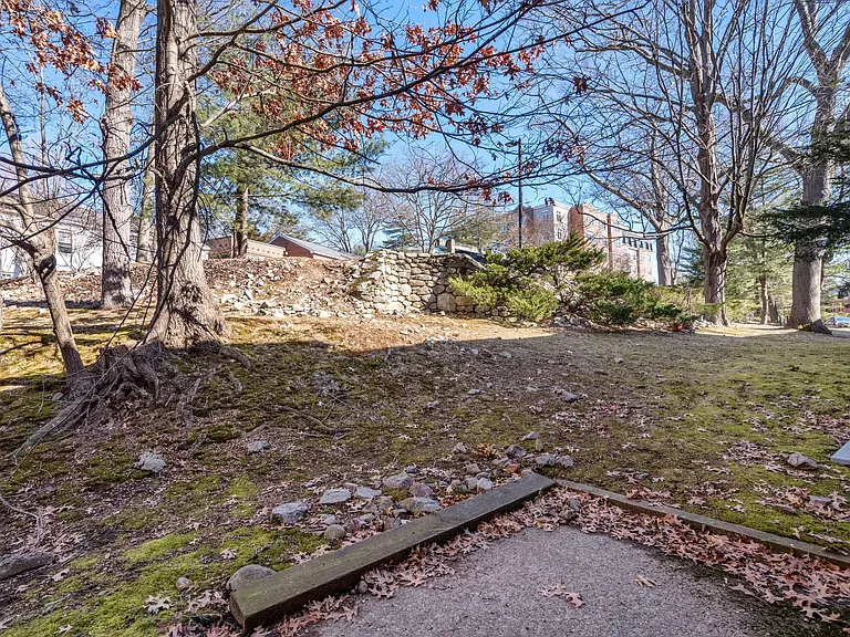 252 Independence, Brighton