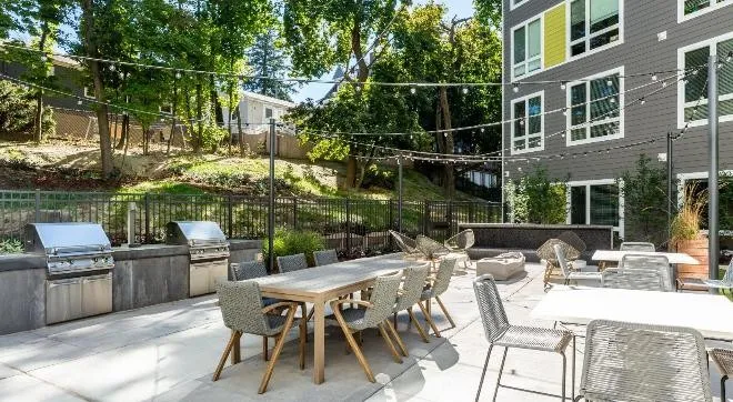 3686 Washington St, Jamaica Plain