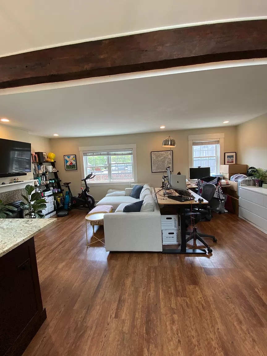 2 Cedar Pl, Back Bay