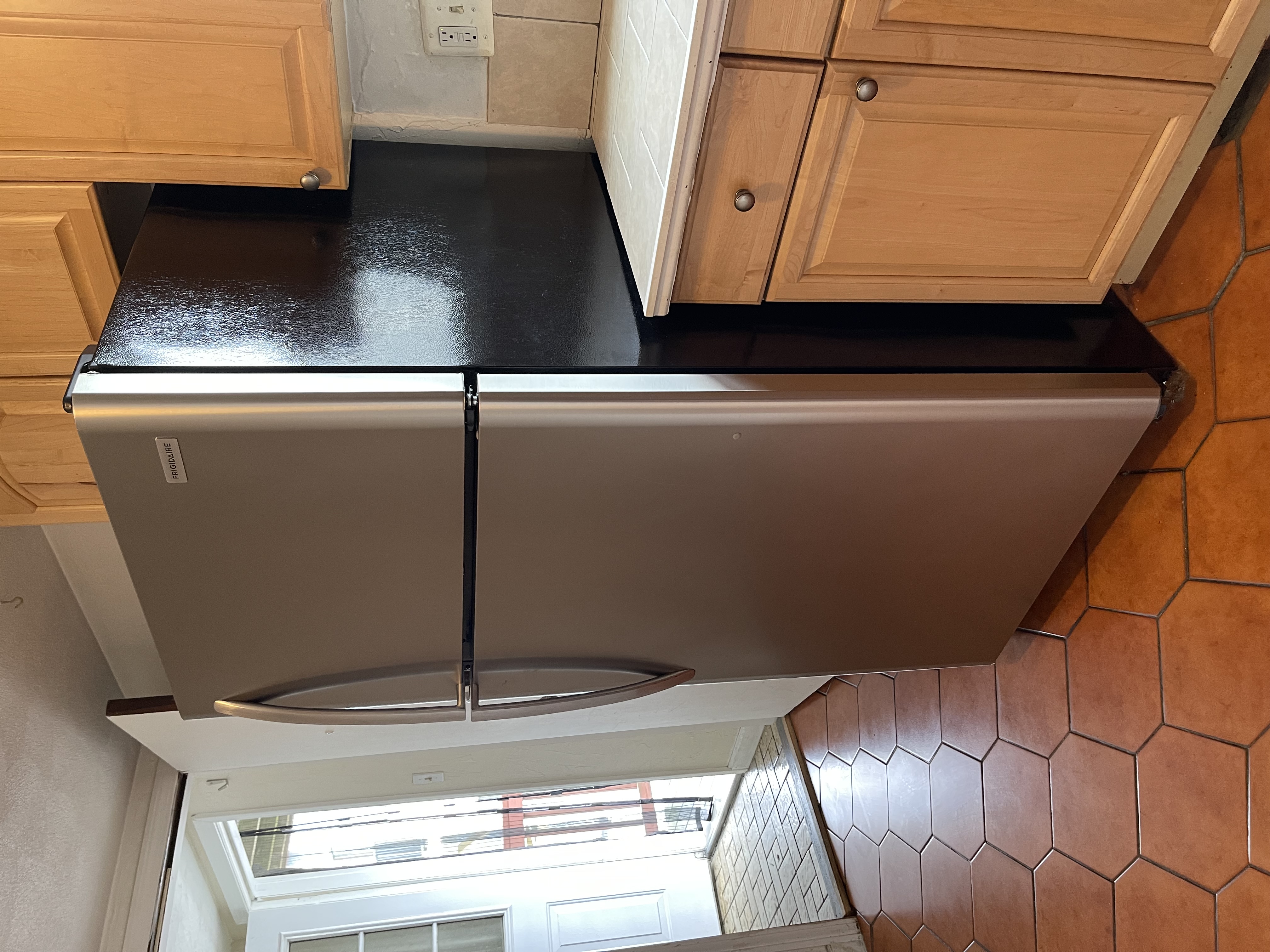 30 Murdock St, Ball Square