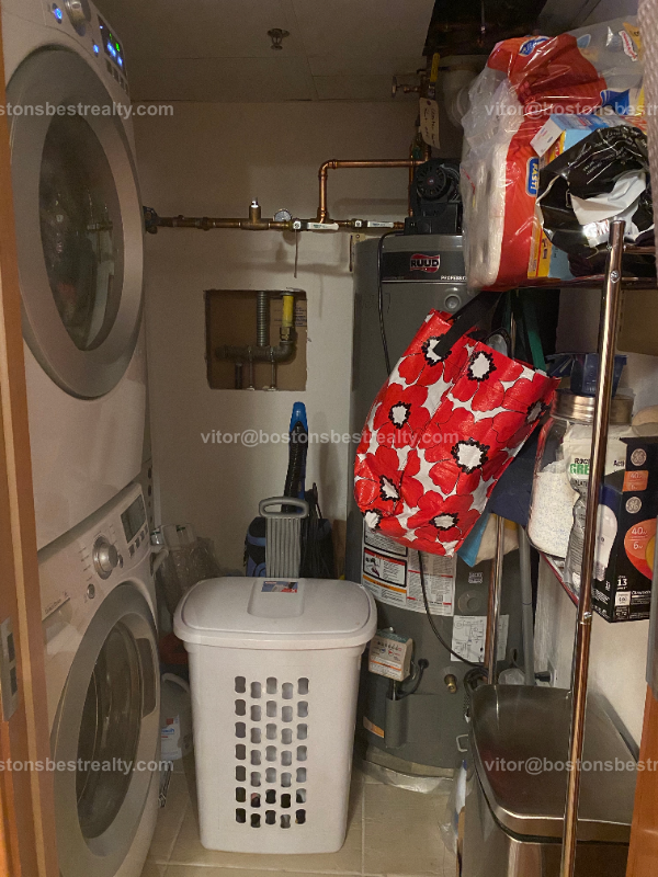 2440 Massachusetts Ave, North Cambridge