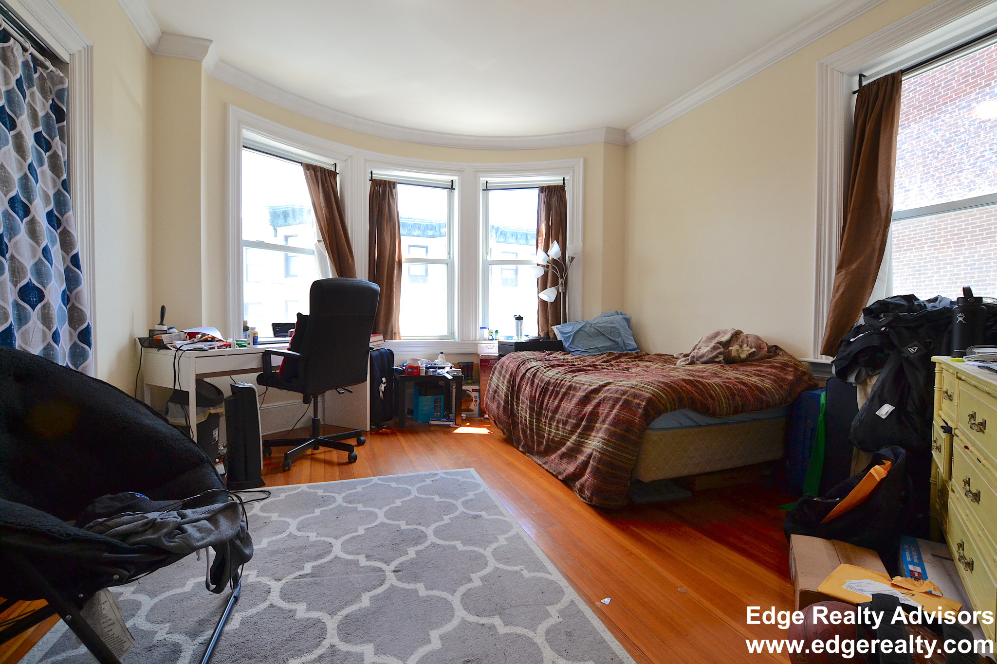 12 Sutherland Rd, Brighton