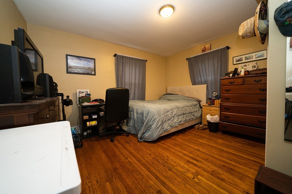 15 Greycliff Rd, Brighton