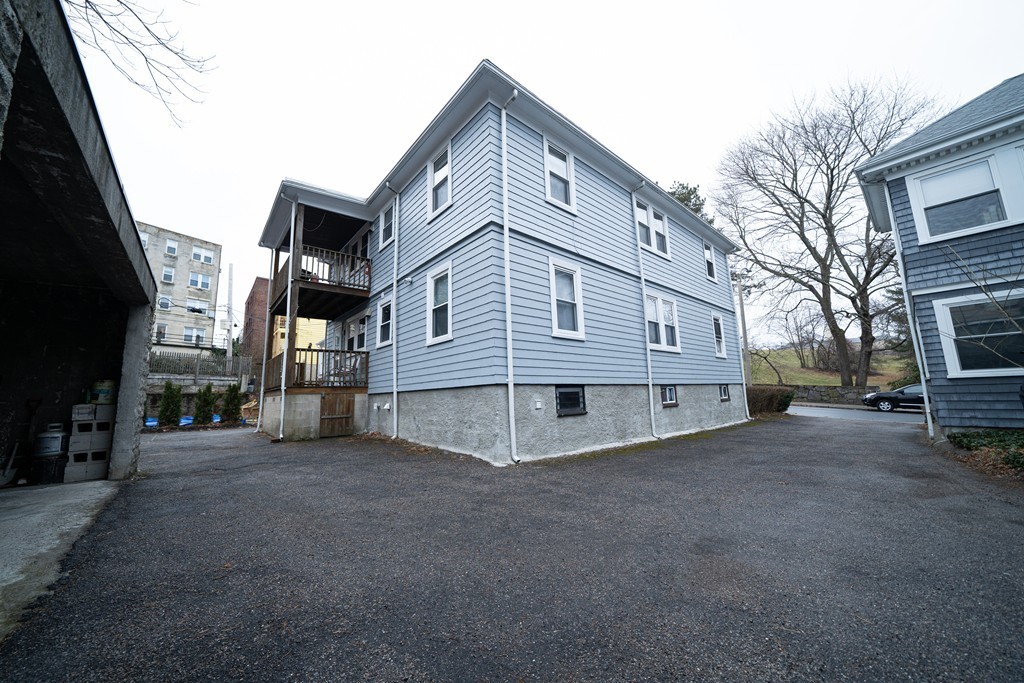 15 Greycliff Rd, Brighton