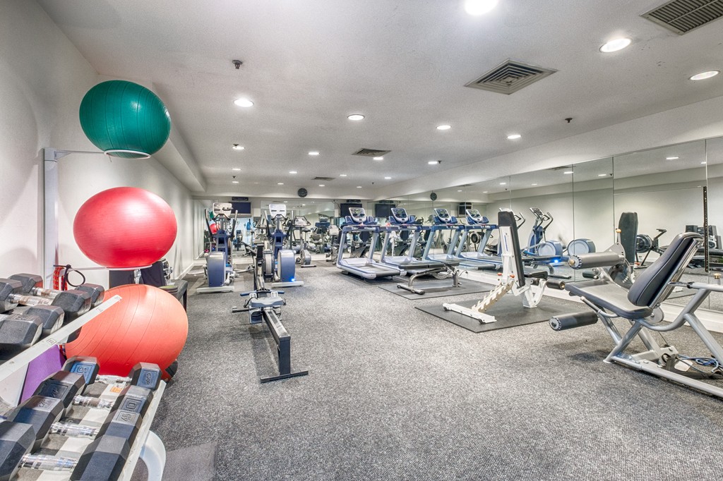 15 North Beacon St, Allston