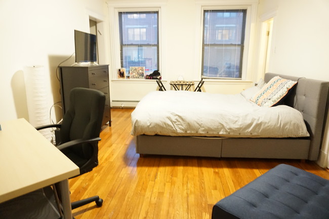 86 Brainerd Rd, Allston