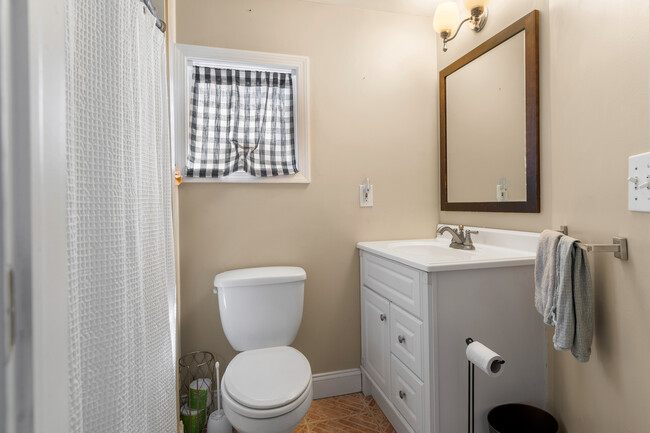 317 Silver St, Dorchester