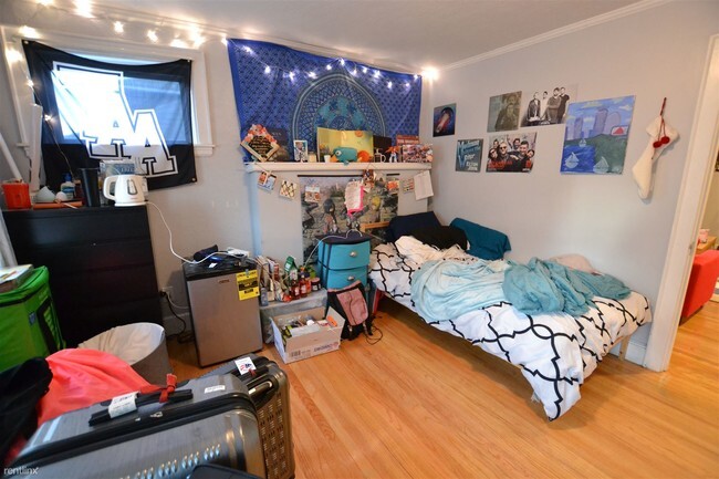 23 Woodstock Ave, Brighton