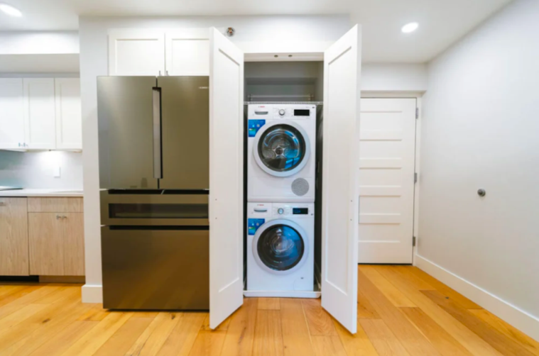 28 Exeter St, Back Bay