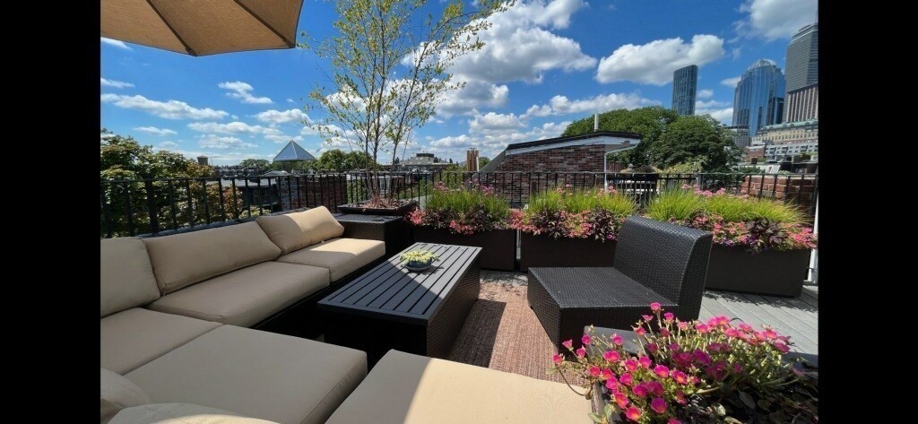 99 Appleton, South End