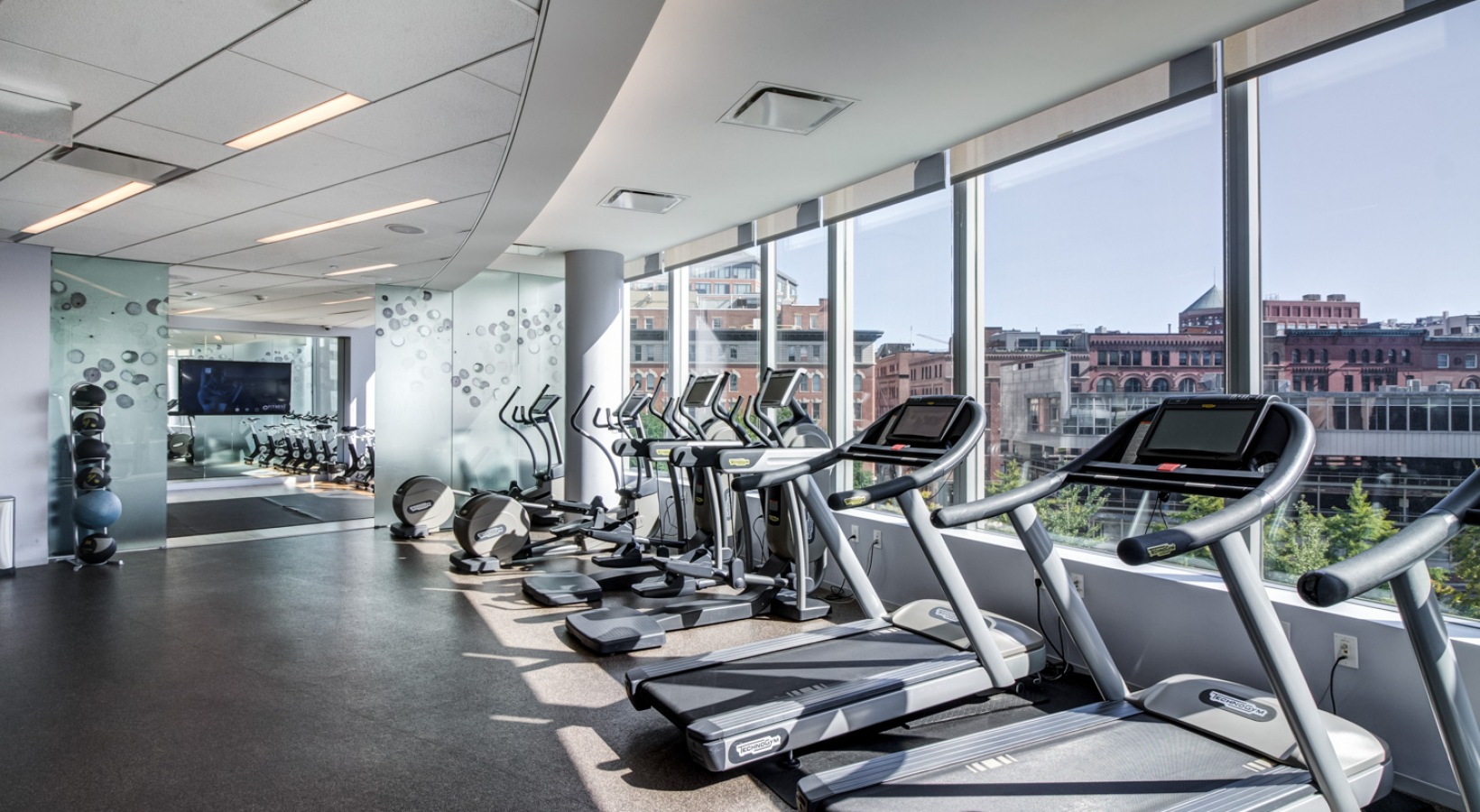 120 Kingston St, Chinatown