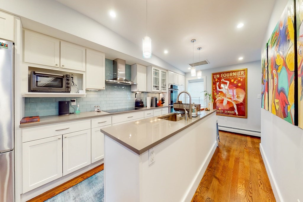 99 Appleton, South End