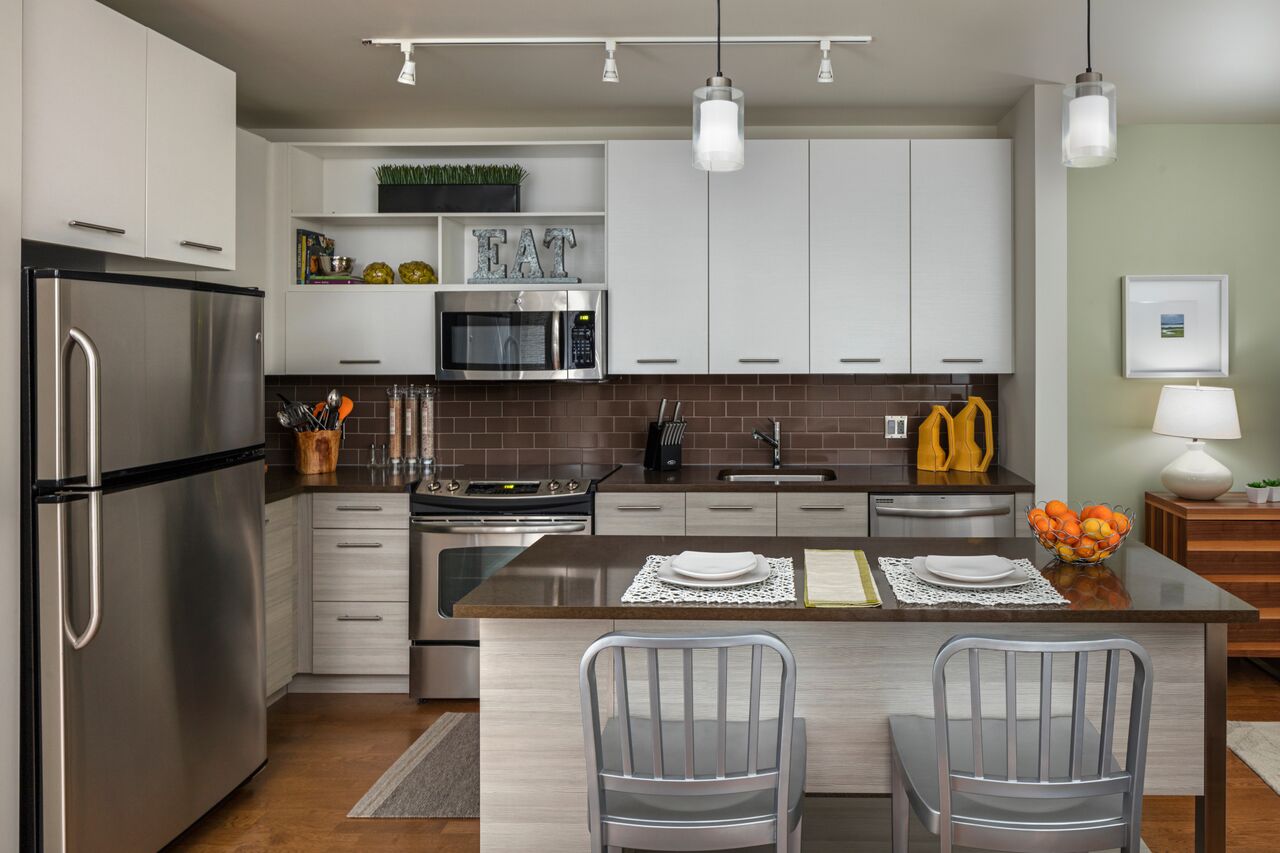 665 Washington St, Downtown