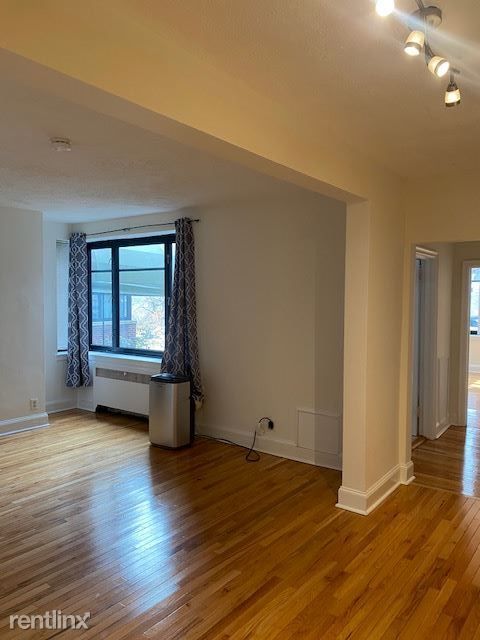 65 Strathmore Rd, Brighton