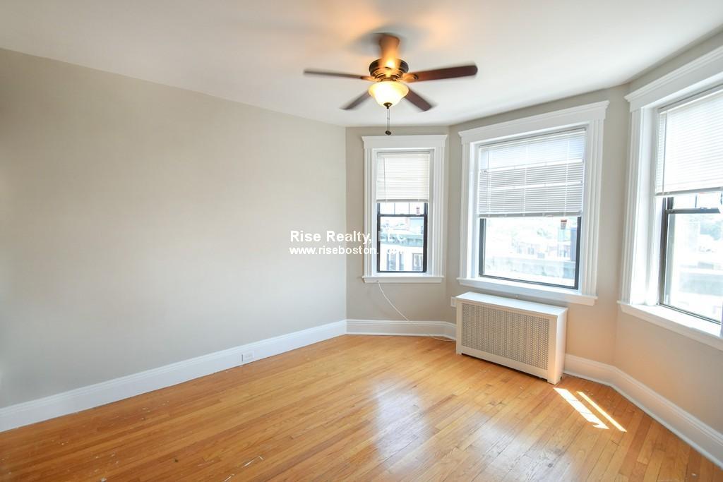 2 Sutherland Rd, Brighton