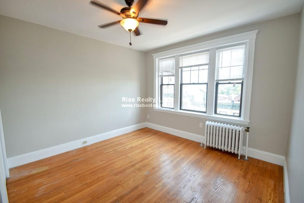 2 Sutherland Rd, Brighton