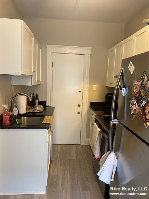 2 Sutherland Rd, Brighton