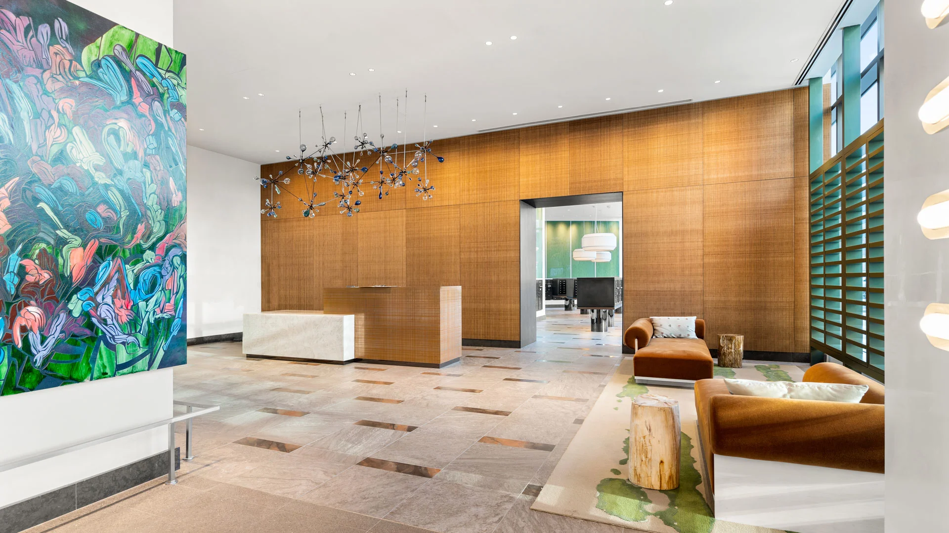 35 Lomasney Way, West End