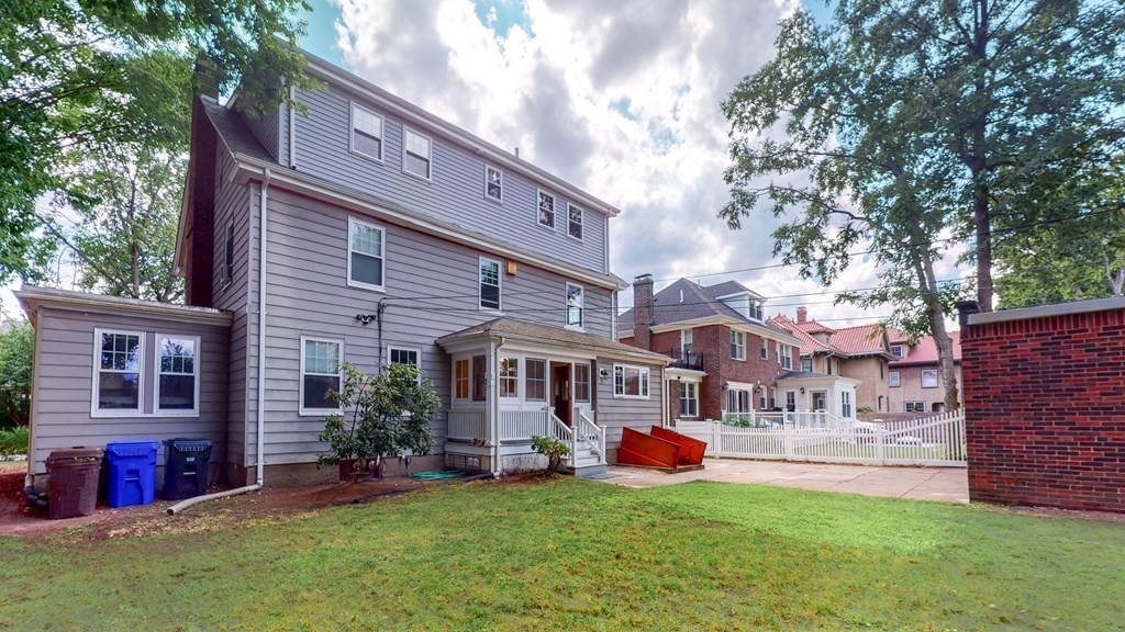 25 Adams St, Coolidge Corner