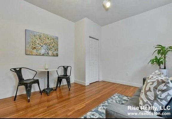 1673 Commonwealth Ave, Brighton