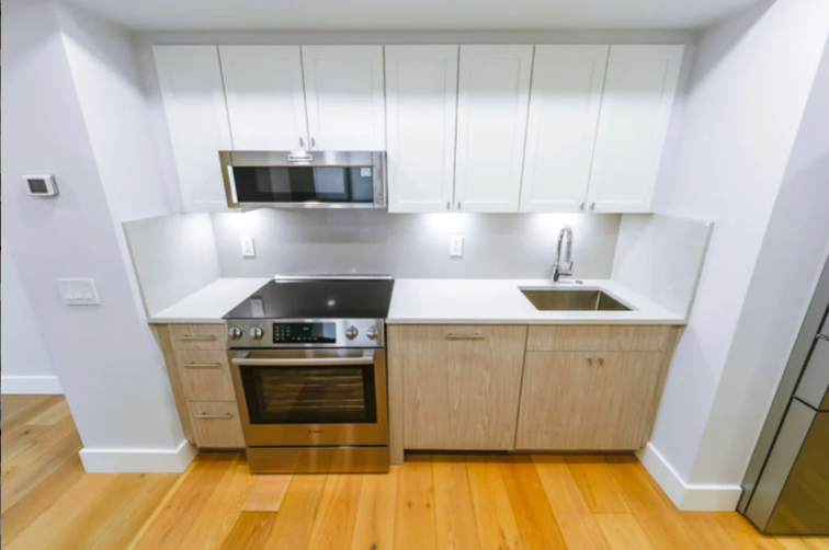 28 Exeter St, Back Bay