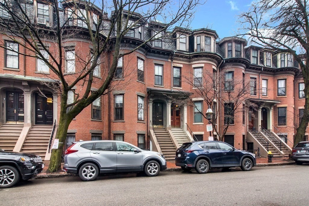 99 Appleton, South End