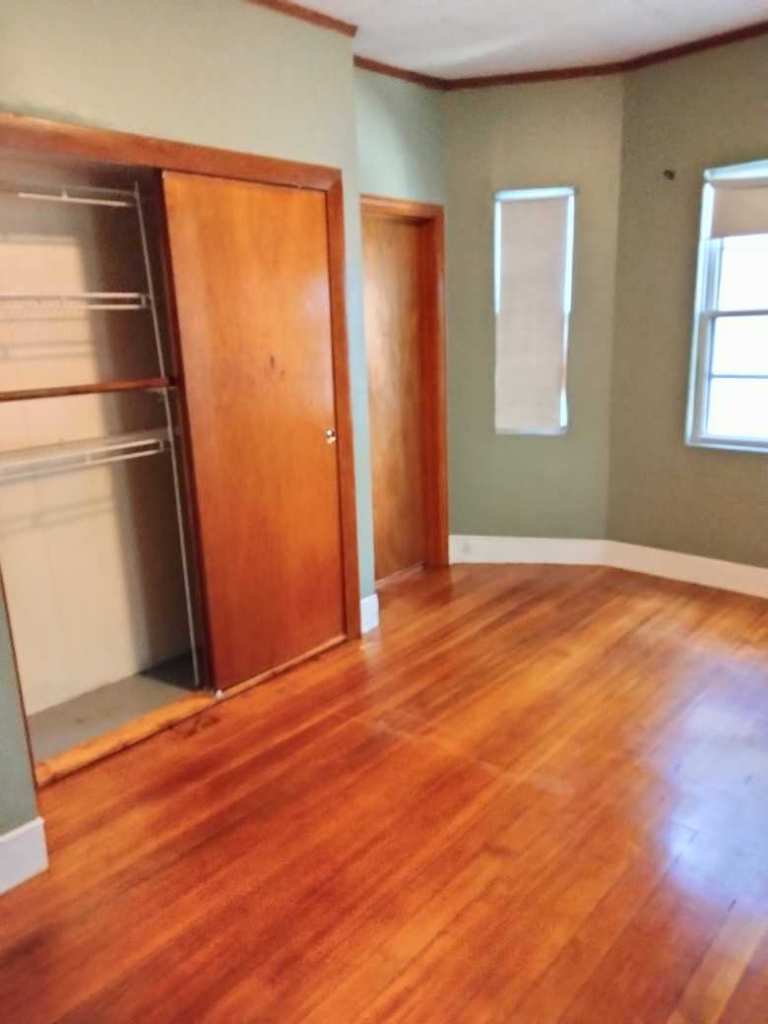 241 Highland Ave, Davis Square