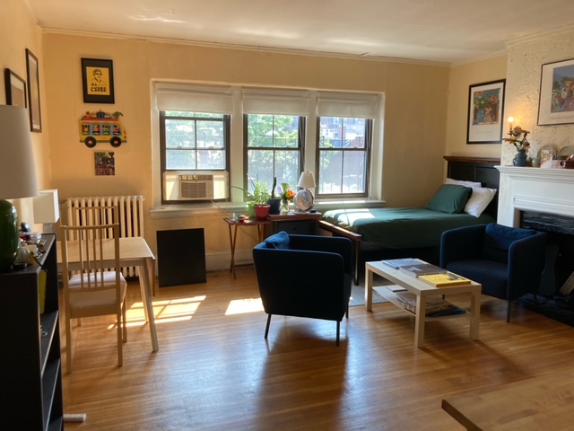 98 Charles St, Beacon Hill