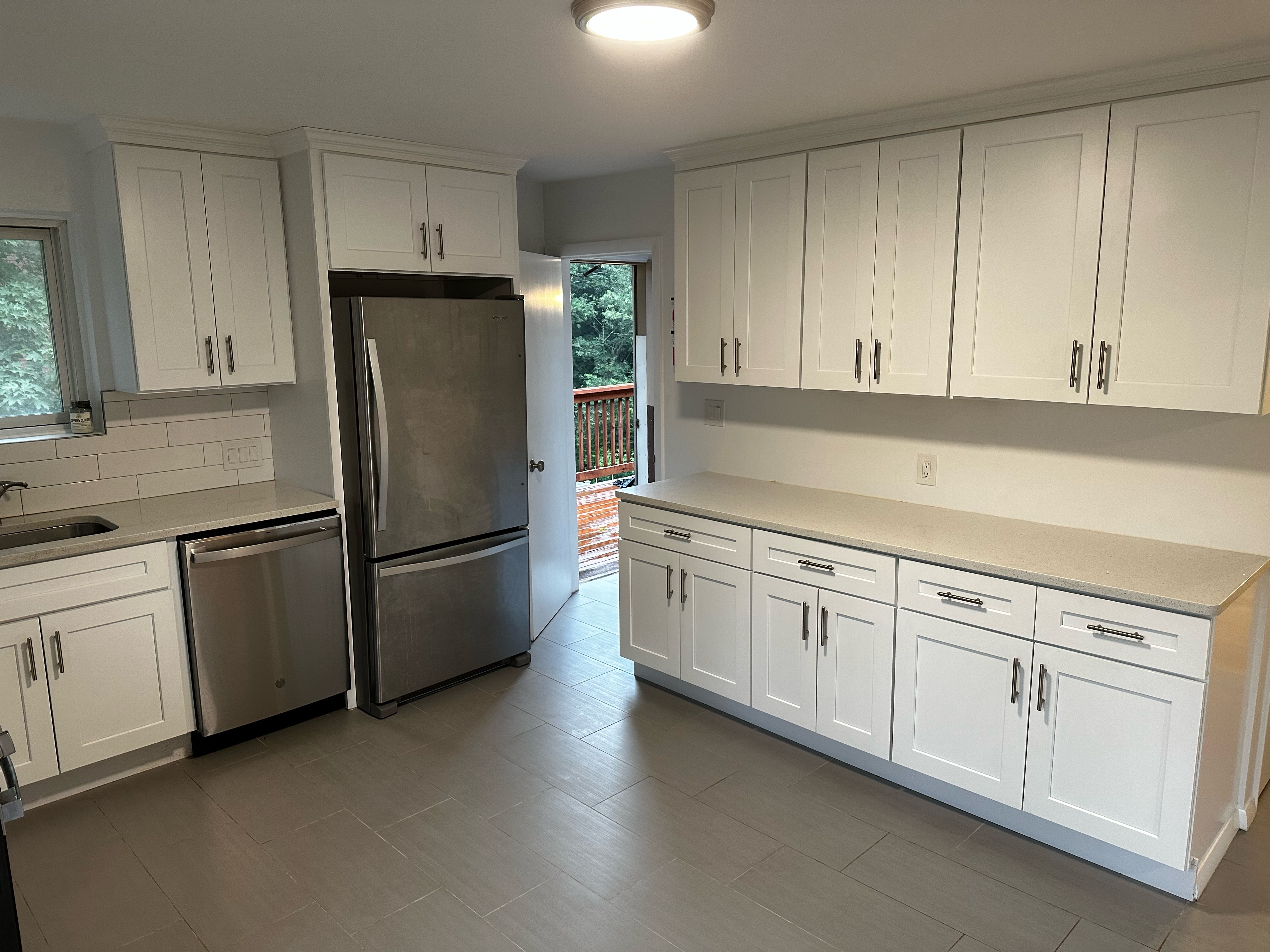 6 Kippy Dr, Newton
