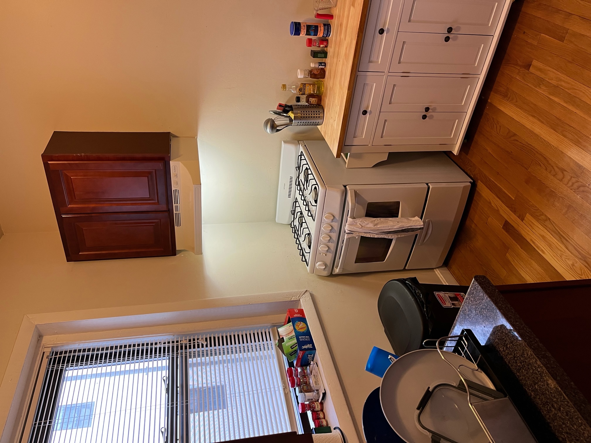 27 Saint Lukes Rd, Allston