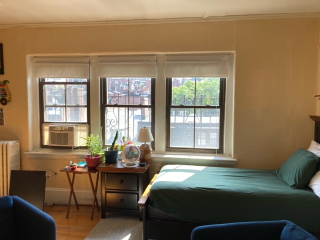 98 Charles St, Beacon Hill