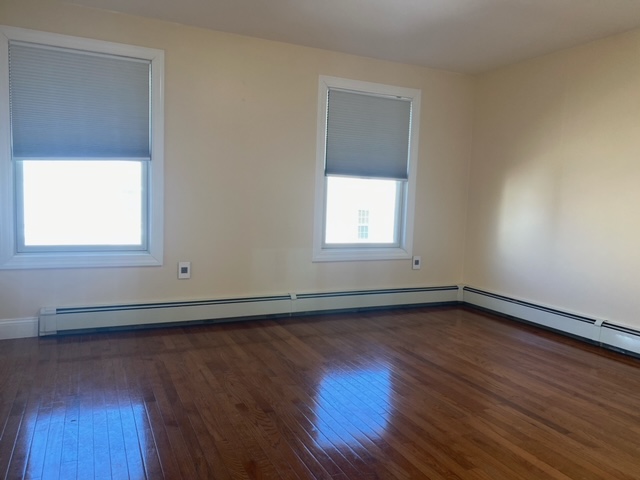 23 Ward St, South Boston