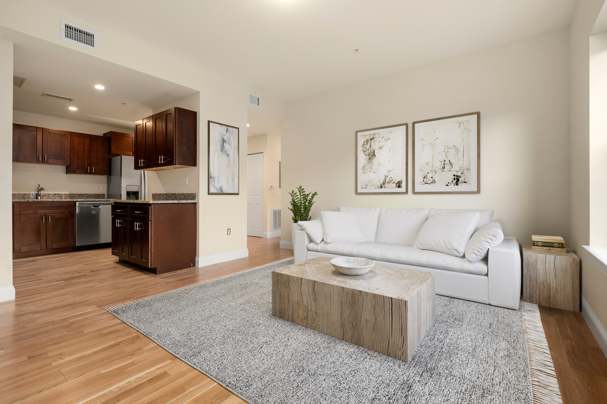 16 Peterborough, Fenway