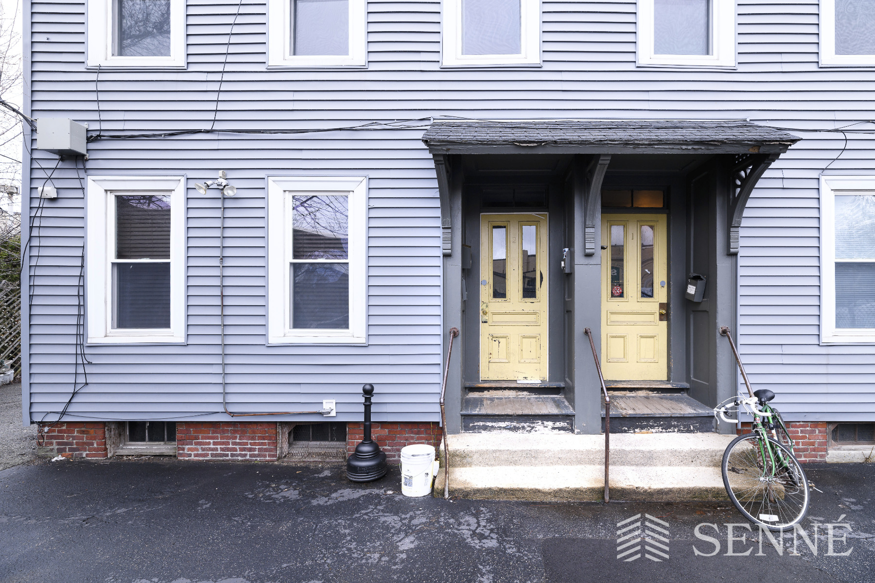1 Hampshire Ct, Inman Square
