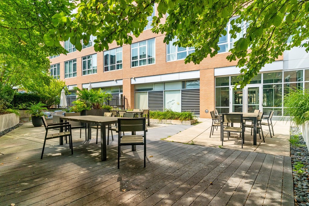 700 Harrison Ave, South End