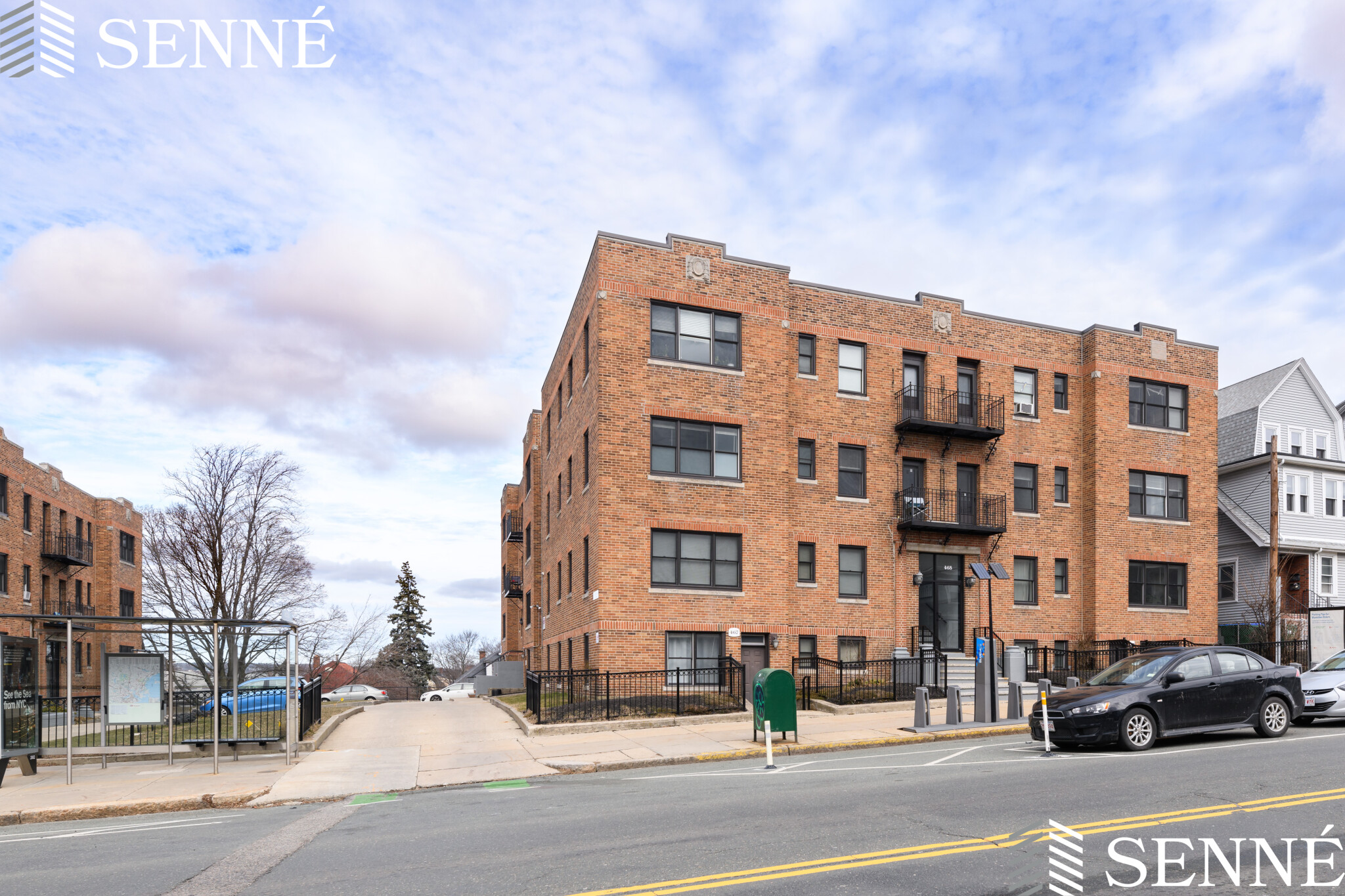 465 Broadway, Magoun Square