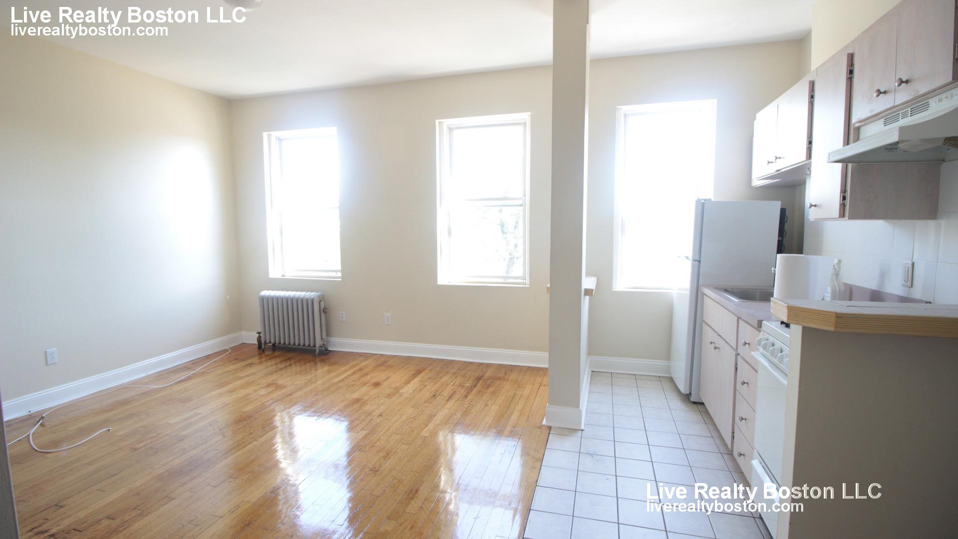 1189 Commonwealth Ave, Allston