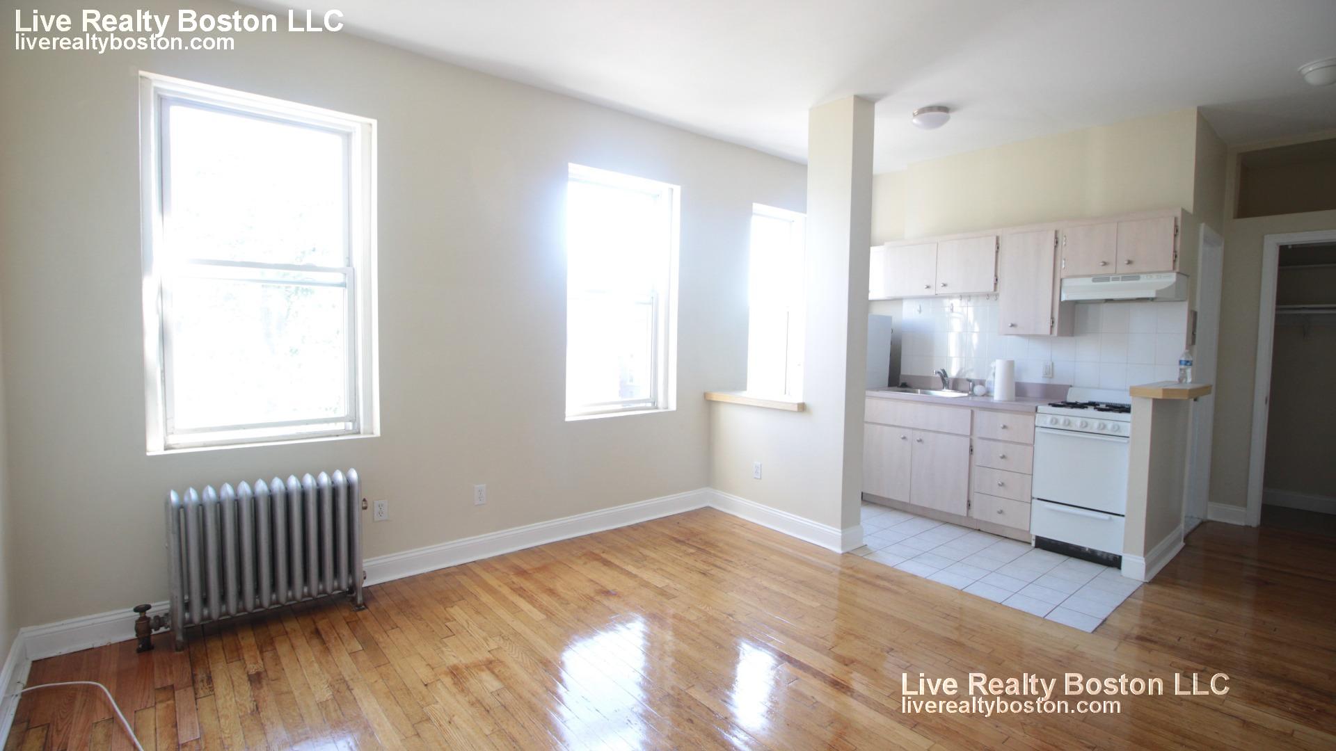 1189 Commonwealth Ave, Allston