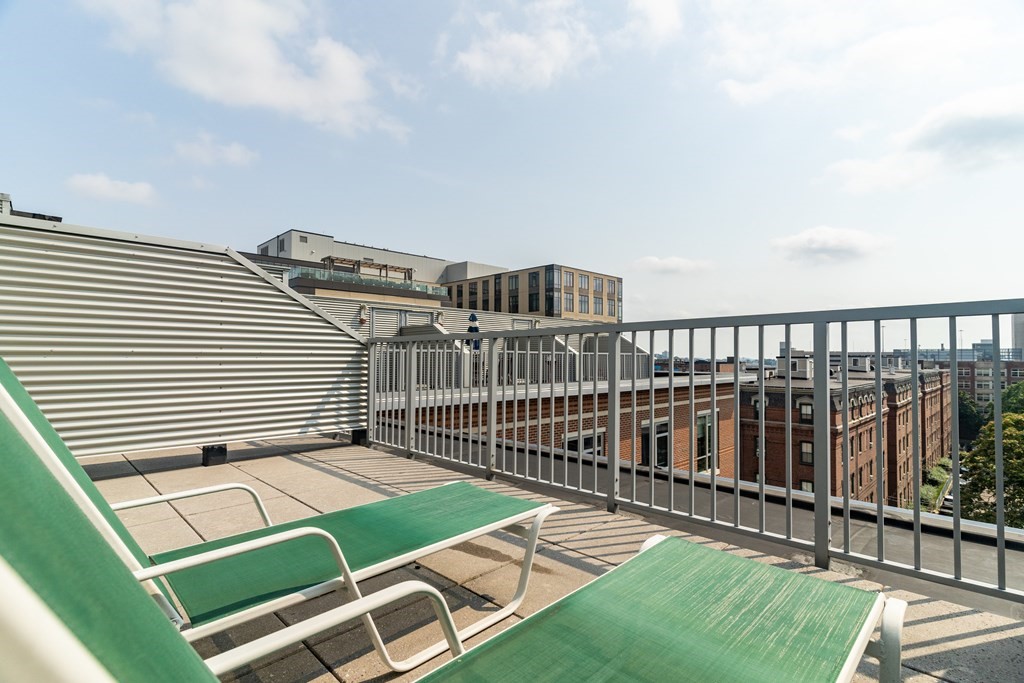 700 Harrison Ave, South End