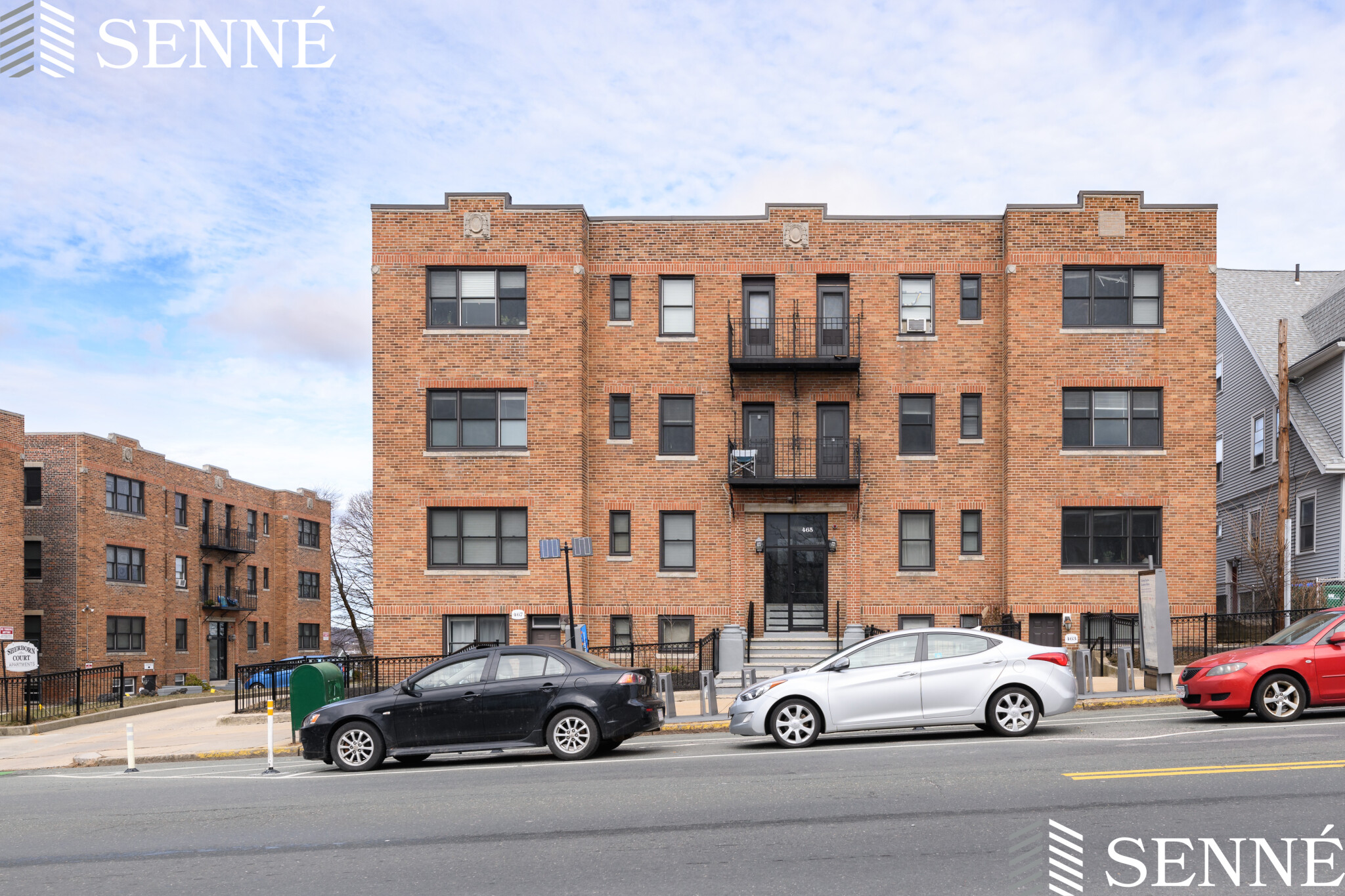 465 Broadway, Magoun Square