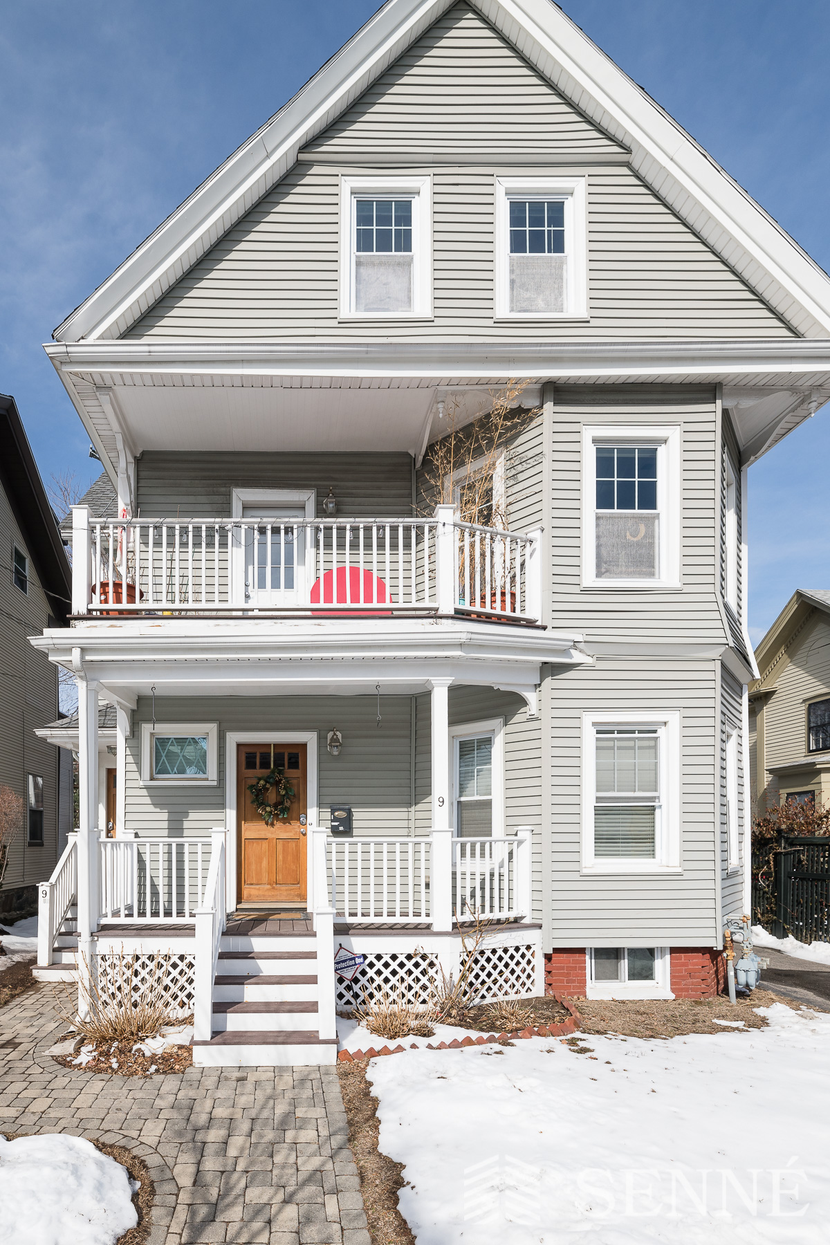 9 Meacham Rd, North Cambridge