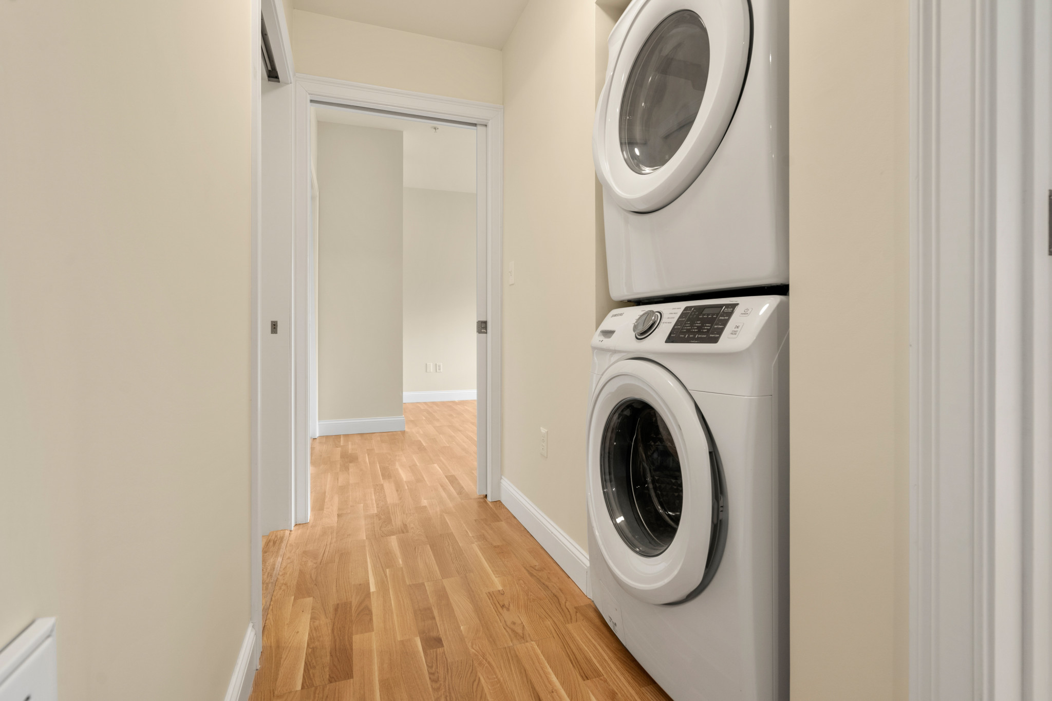 16 Peterborough, Fenway