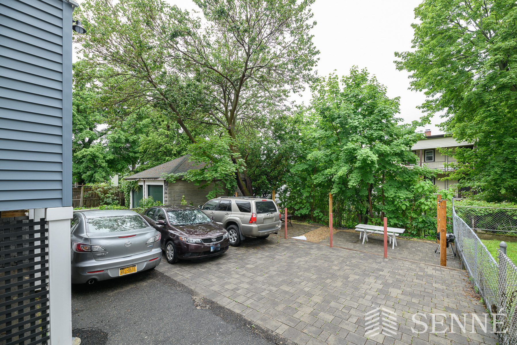 127 Hudson St, Davis Square