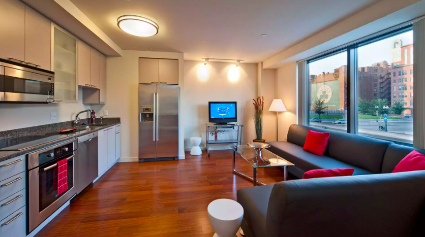 100 Canal St, North End